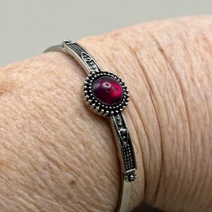 Vintage-Inspired Silver Tone Red Garnet Cabochon Cuff Bracelet